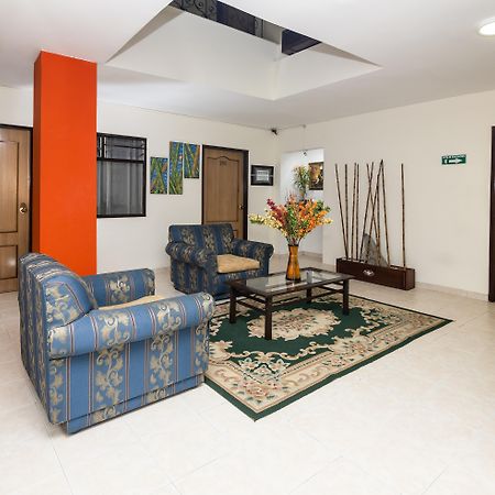 Hotel Los Tunjos Перейра Экстерьер фото
