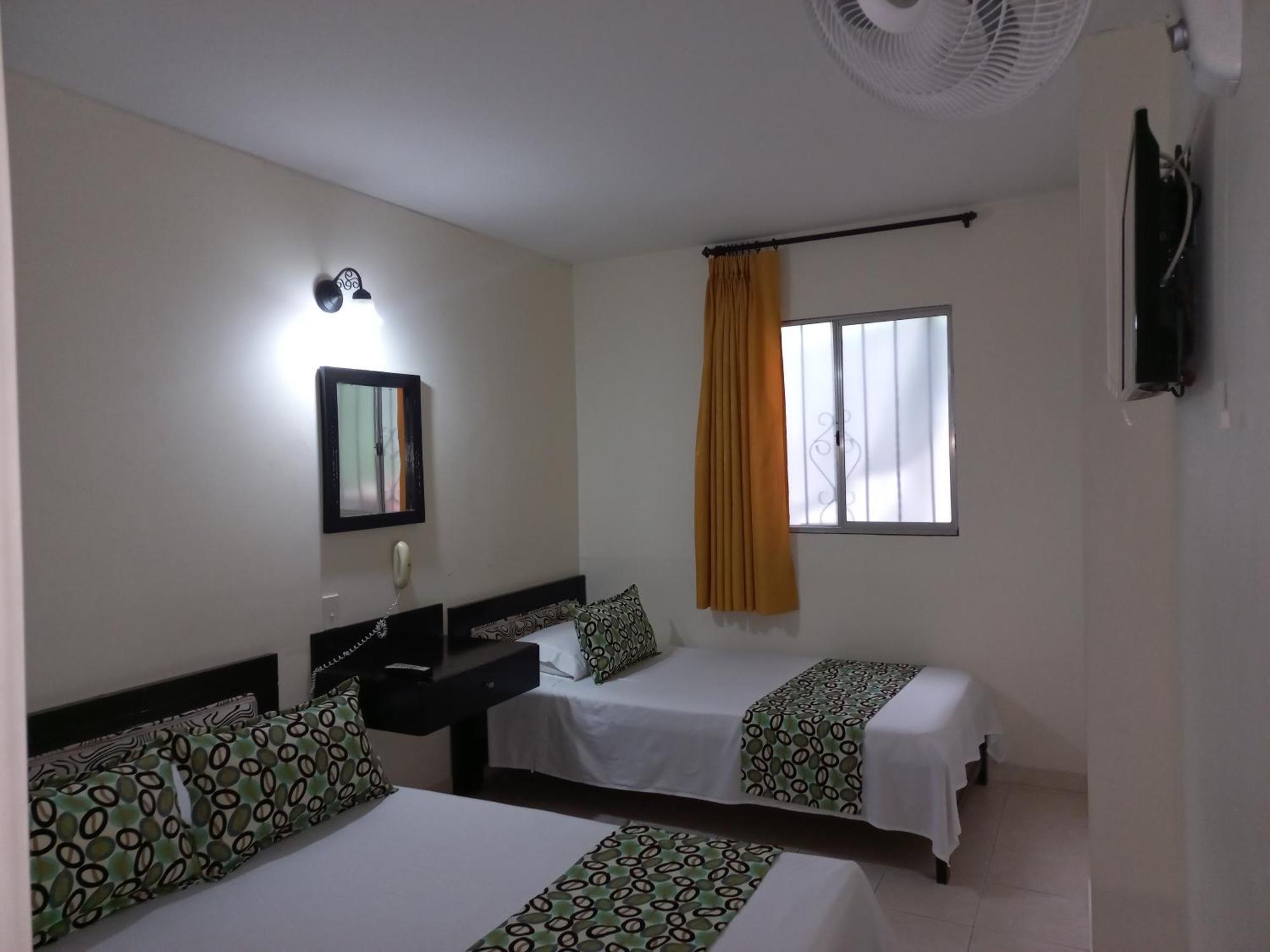 Hotel Los Tunjos Перейра Экстерьер фото
